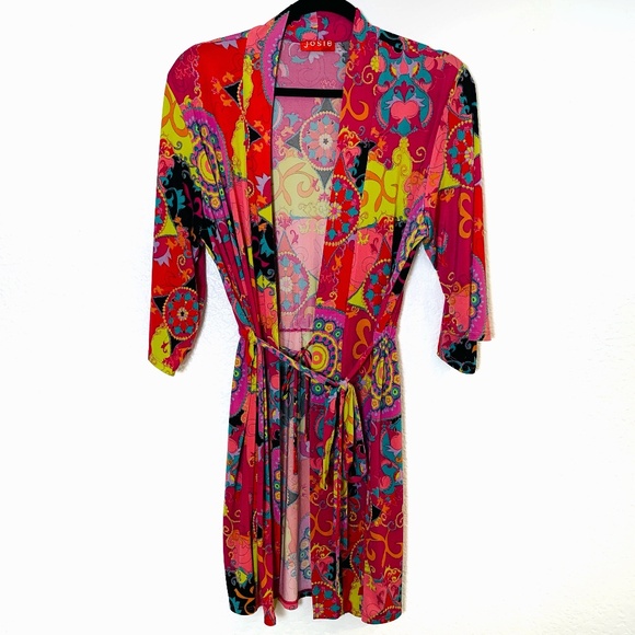 JOSIE Natori Short Robe Size Small Multicolor Print Boho Whimsy Hippie Pink - Picture 1 of 14